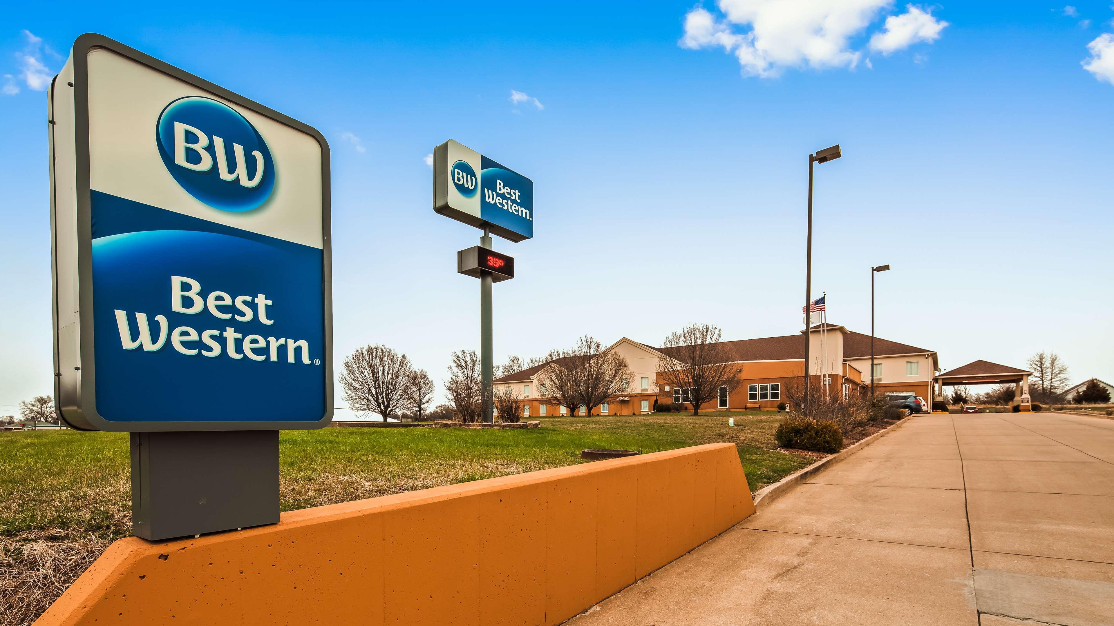 Best Western Teal Lake Inn Mexico Εξωτερικό φωτογραφία